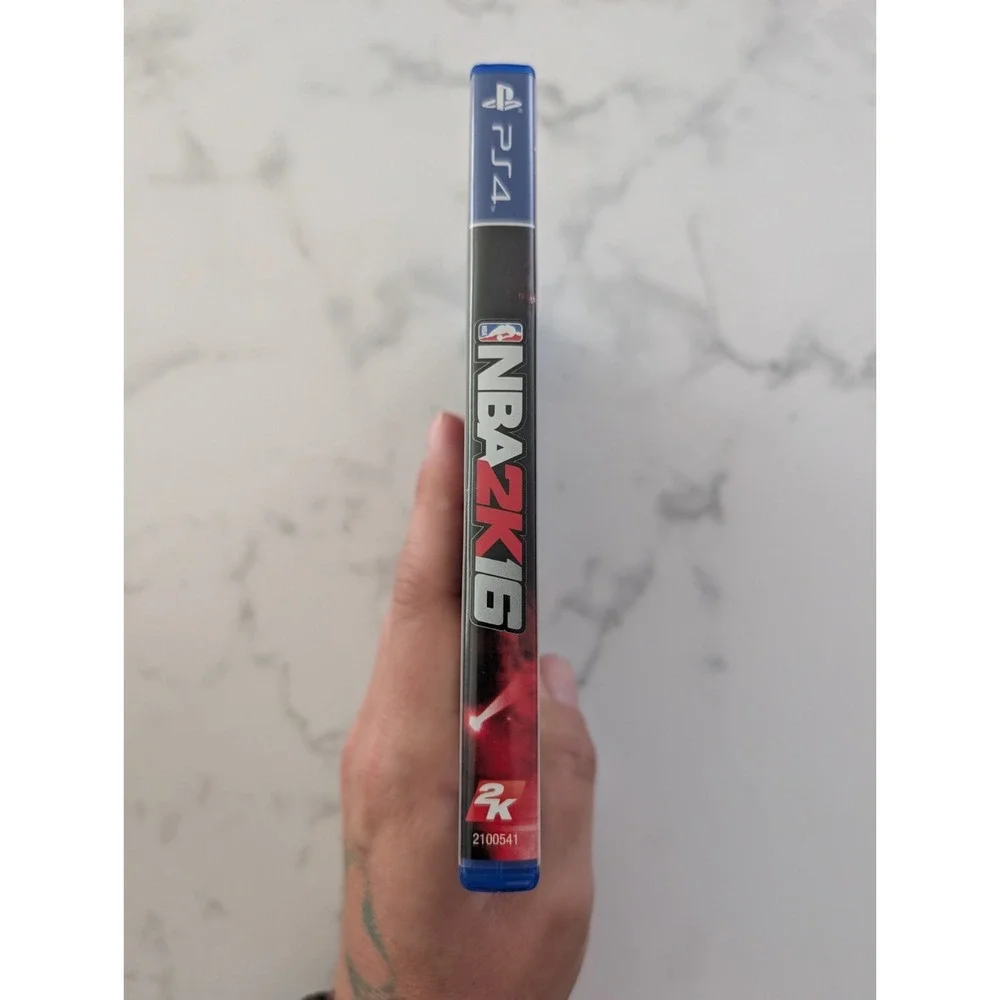 NBA 2K16 PlayStation 4 PS4 Complete CIB